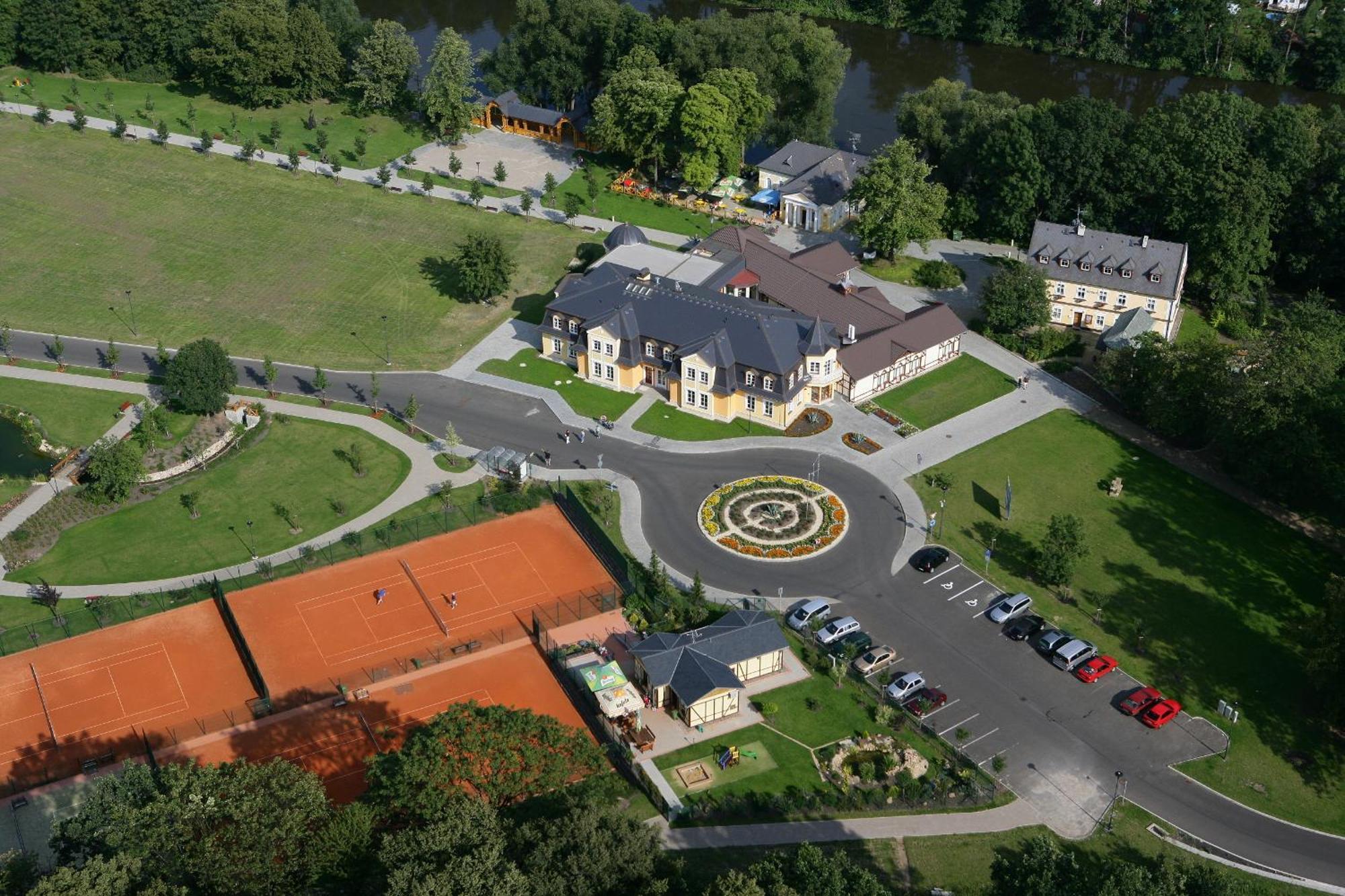 Lazne Evzenie Klásterec nad Ohrí Exterior foto